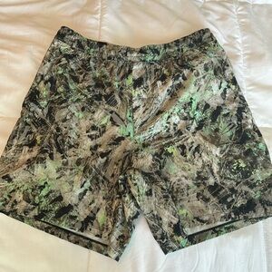 Lululemon Pace Breaker Lined Men’s Shorts